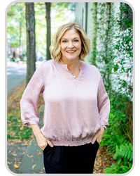 Holly Copeland - DeGolian Realty